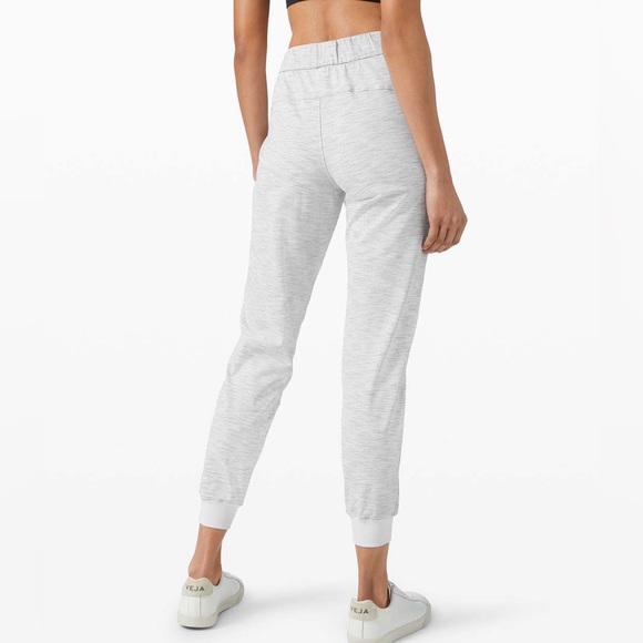 Lululemon Athletica On the Fly Wee Are From Space Nimbus Grey Athletic Joggers 4 - Picture 2 of 15